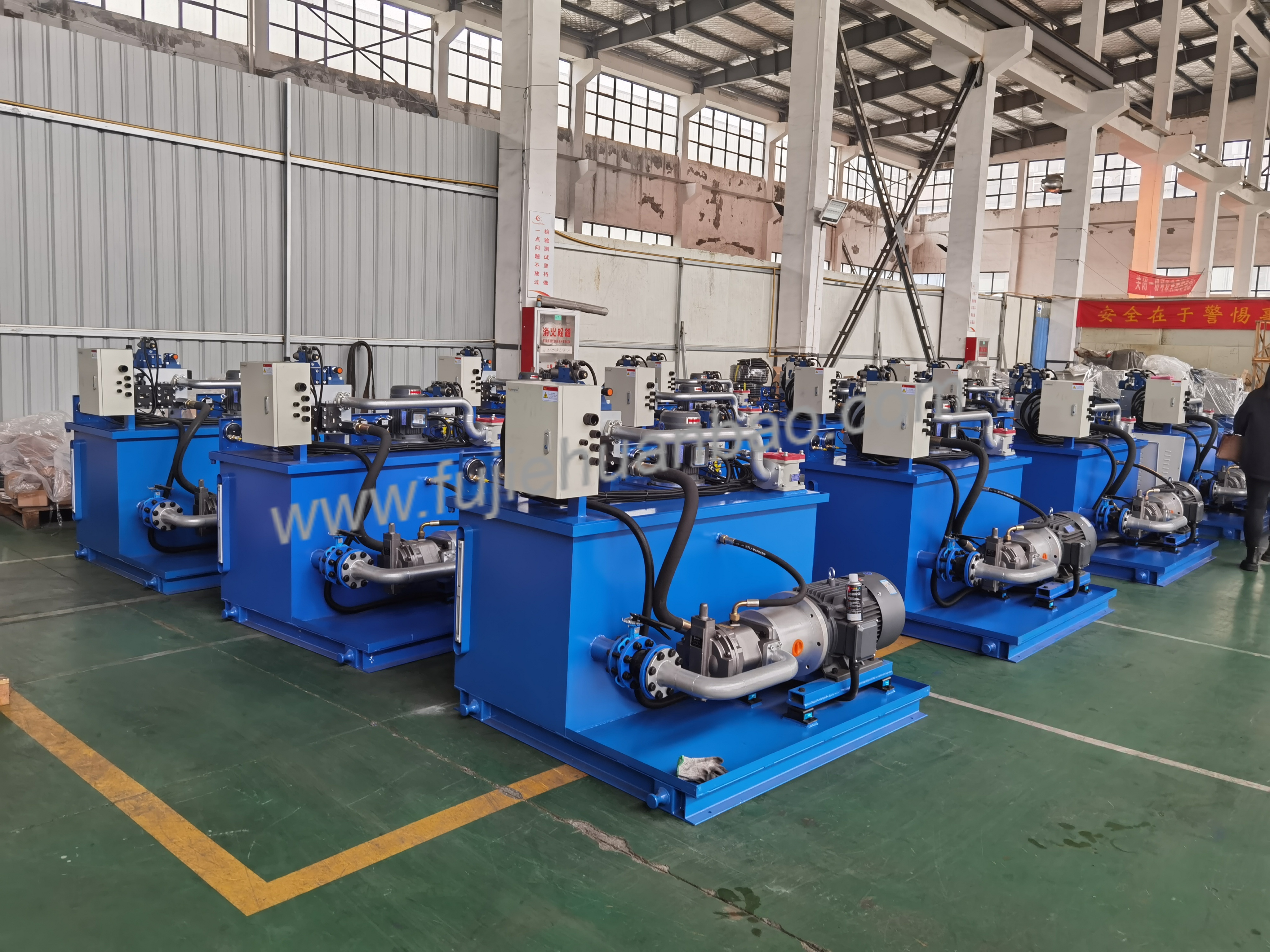 液压系统 Гидравлическая система